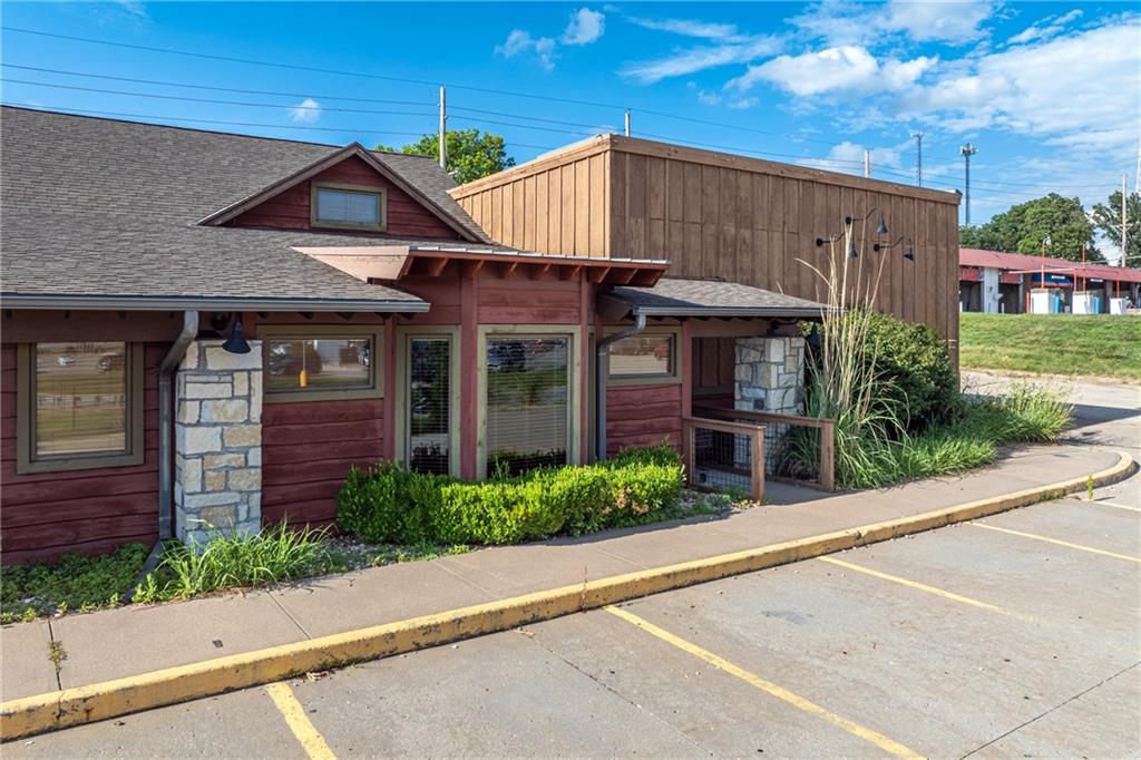 St Joseph, Missouri 64506, United States, ,Residential,Active,57337