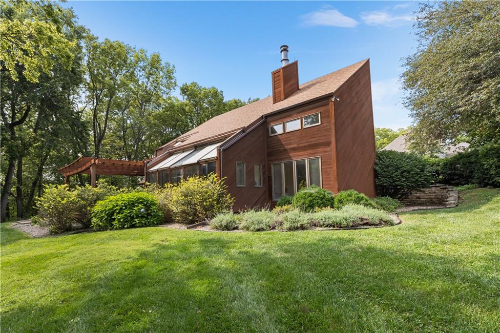 St Joseph, Missouri 64505, United States, 3 Bedrooms Bedrooms, ,4 BathroomsBathrooms,Residential,Active,189715