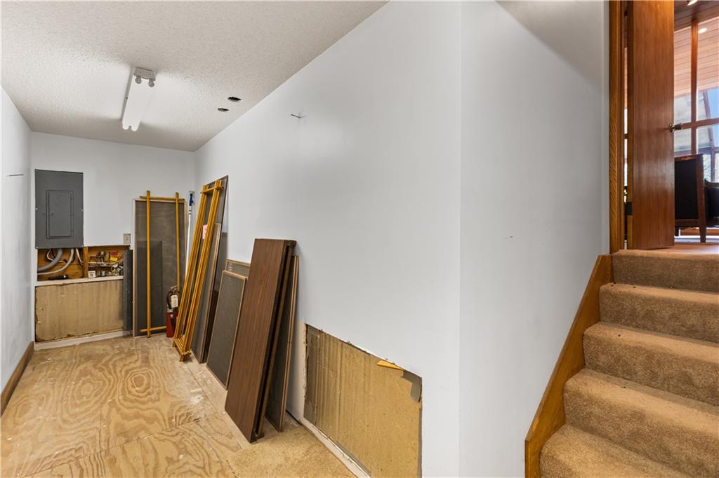 St Joseph, Missouri 64505, United States, 3 Bedrooms Bedrooms, ,4 BathroomsBathrooms,Residential,Active,189715