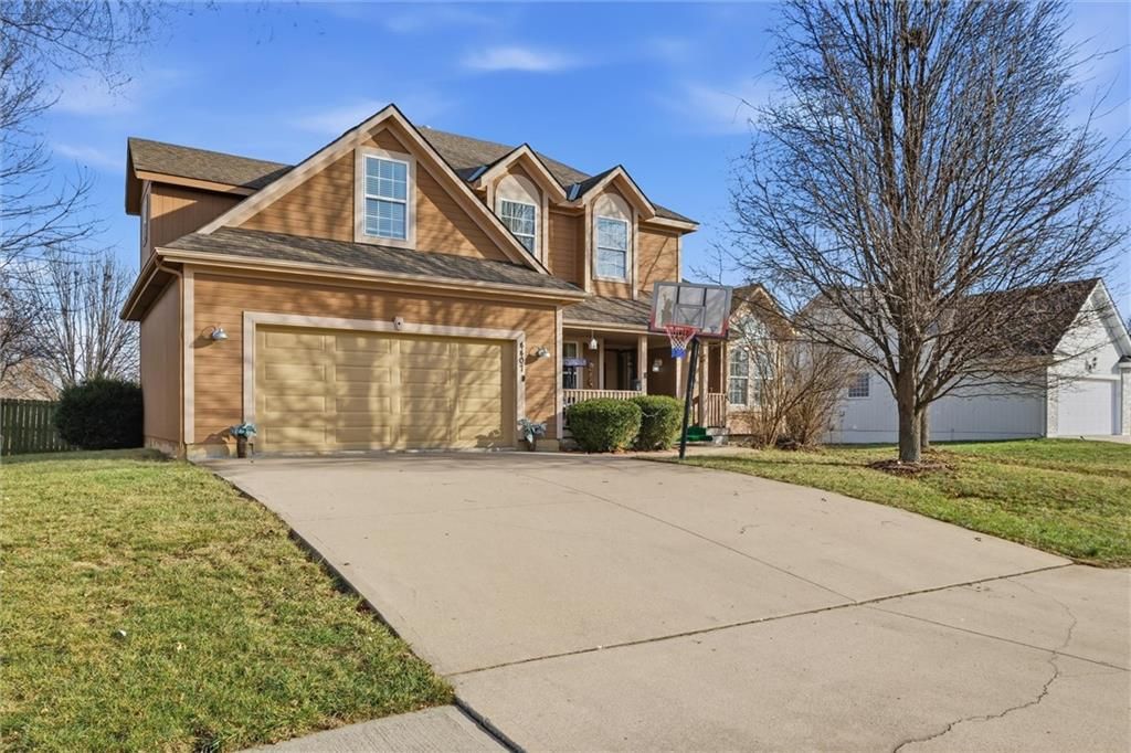 Photo of 4407 SW Briarbrook Drive, Lees Summit, MO 64082 (MLS # 2598788)