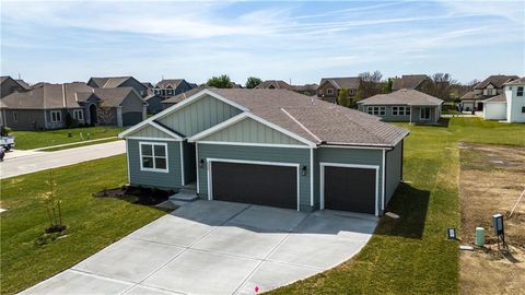 500 SW Chelmsford Drive, Blue Springs, MO 64014 - MLS#: 2569946