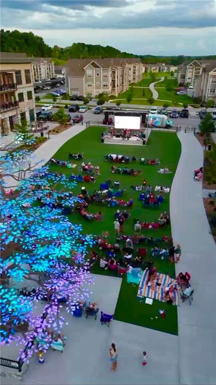 15425 Old Town Drive