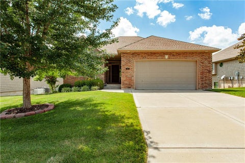 Photo of 3404 S Wood Avenue, Blue Springs, MO 64015 (MLS # 2629305)