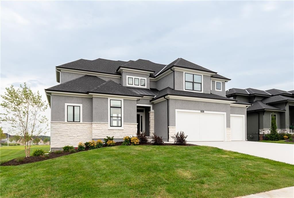 18601 Mohawk Lane