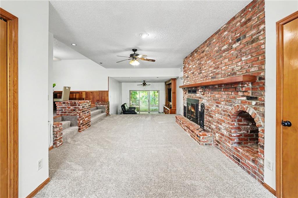 28806 E Beth Court