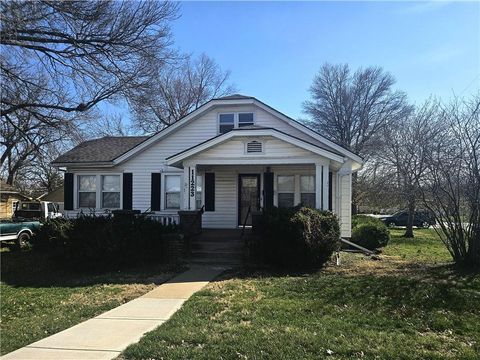 11223 W 59th Street Shawnee KS 66203