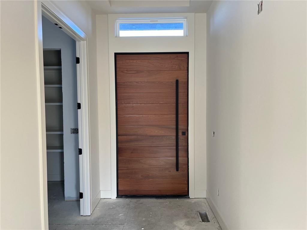 9410 Deer Run Street