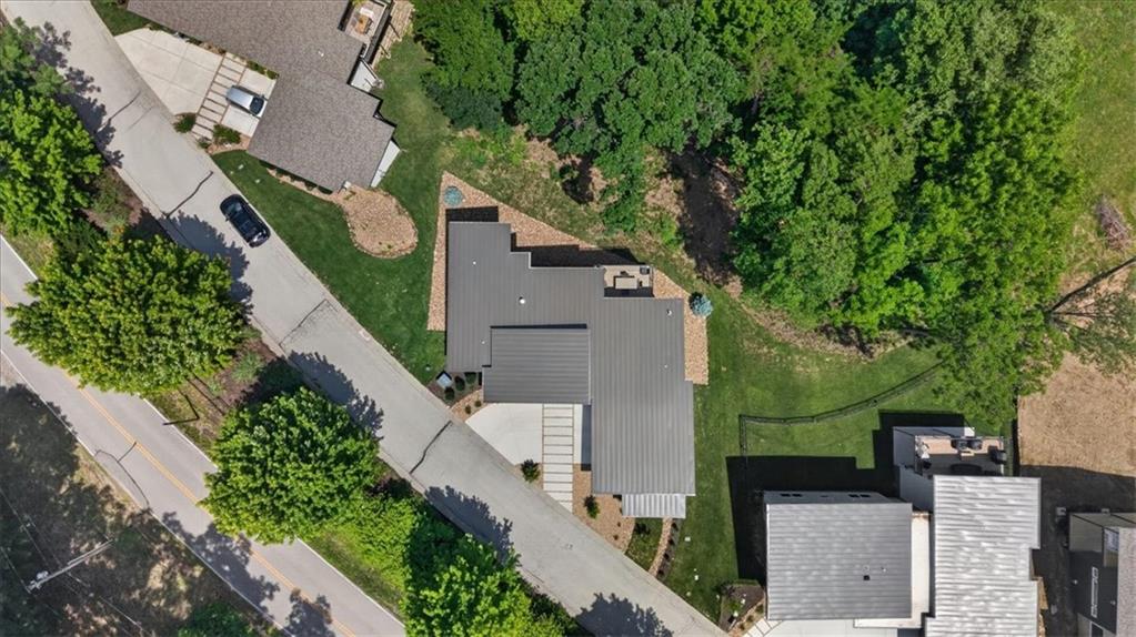 10600 Chateau Lane