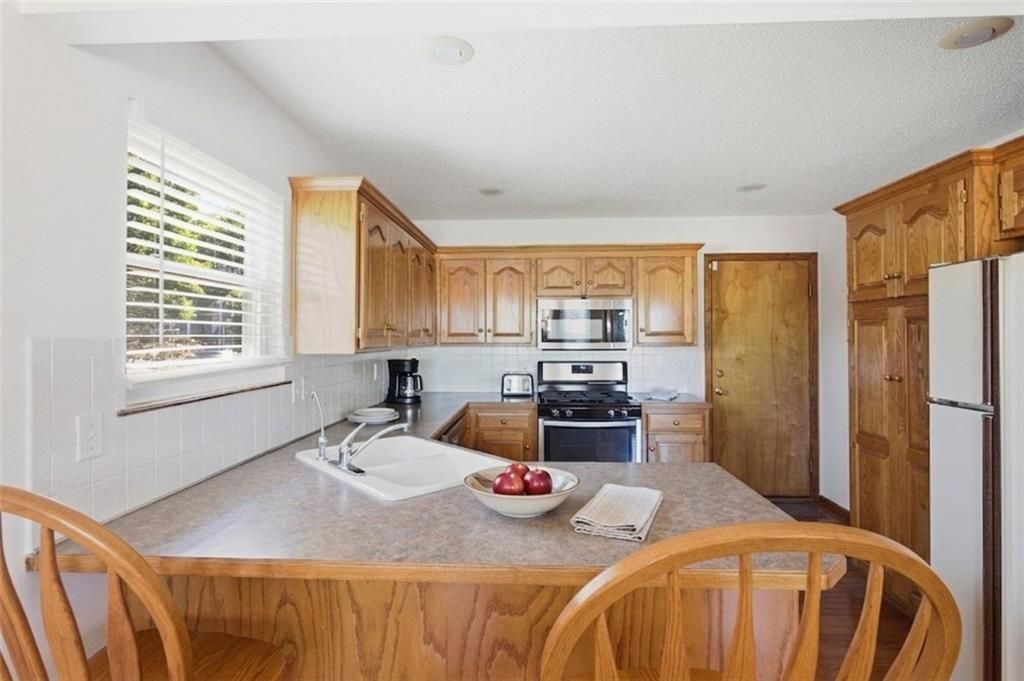 Photo of 22646 Washington Avenue, Spring Hill, KS 66083 (MLS # 2618750)
