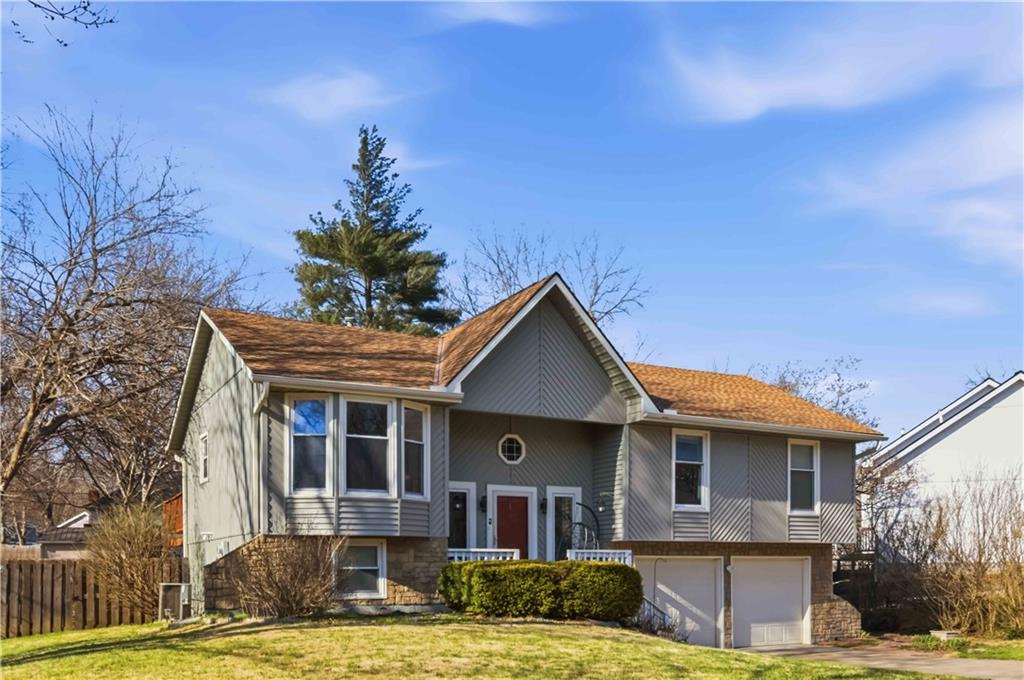 5714 Creekview Drive