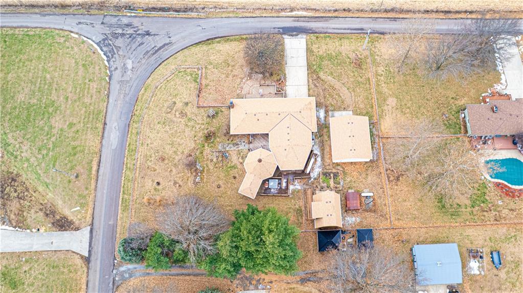 St Joseph, Missouri 64504, United States, 3 Bedrooms Bedrooms, ,2 BathroomsBathrooms,Residential,Active,252121