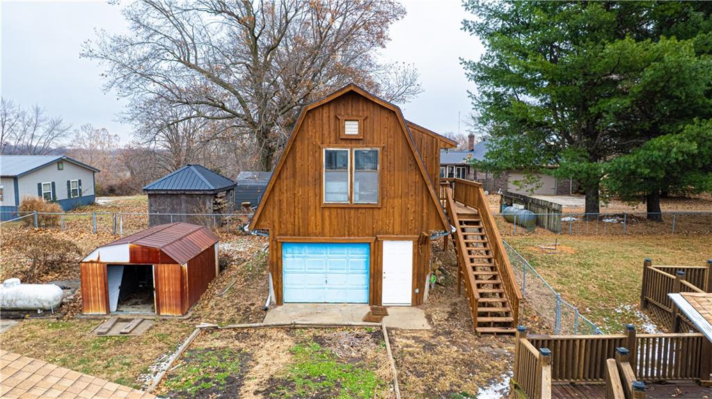 St Joseph, Missouri 64504, United States, 3 Bedrooms Bedrooms, ,2 BathroomsBathrooms,Residential,Active,252121