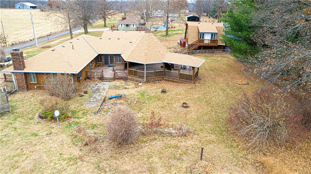 St Joseph, Missouri 64504, United States, 3 Bedrooms Bedrooms, ,2 BathroomsBathrooms,Residential,Active,252121