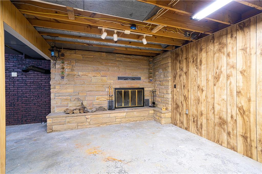 St Joseph, Missouri 64504, United States, 3 Bedrooms Bedrooms, ,2 BathroomsBathrooms,Residential,Active,252121