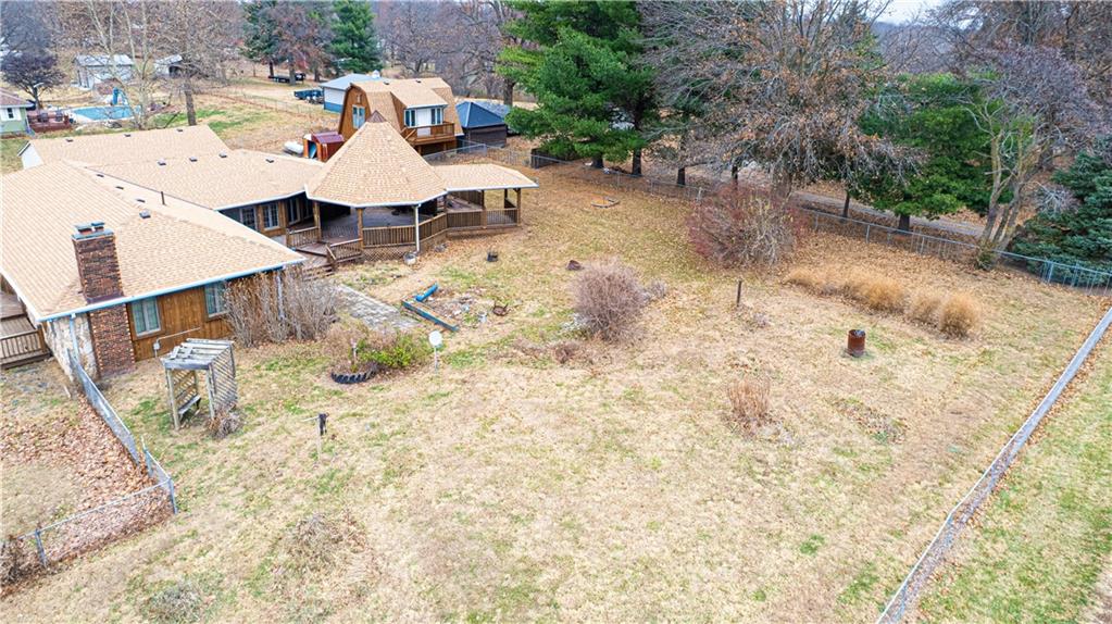 St Joseph, Missouri 64504, United States, 3 Bedrooms Bedrooms, ,2 BathroomsBathrooms,Residential,Active,252121