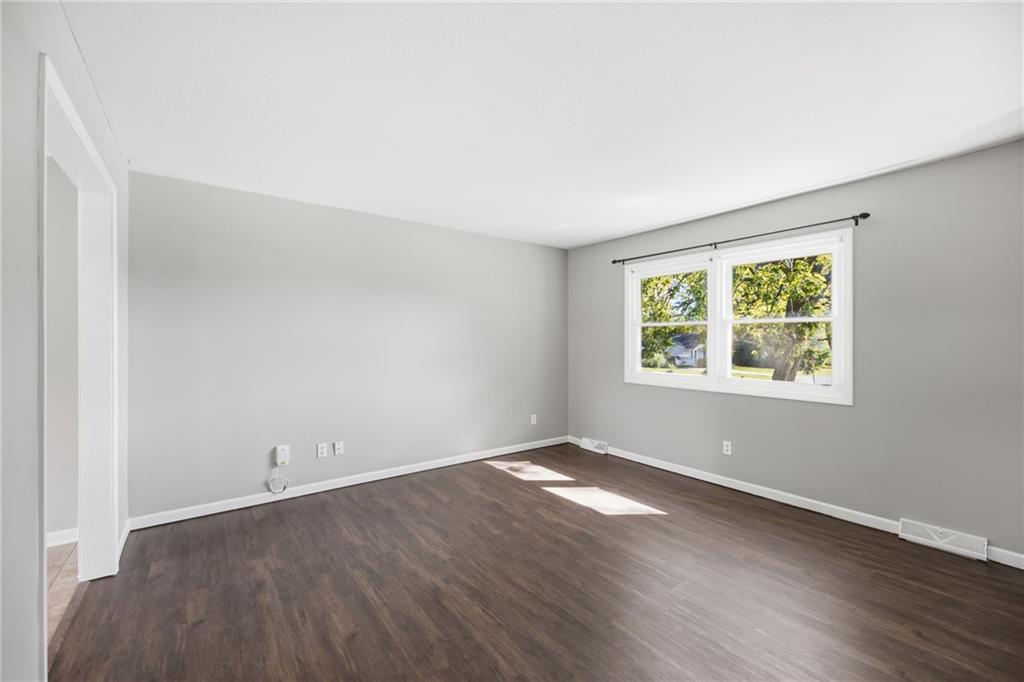 300 W Johnson Street