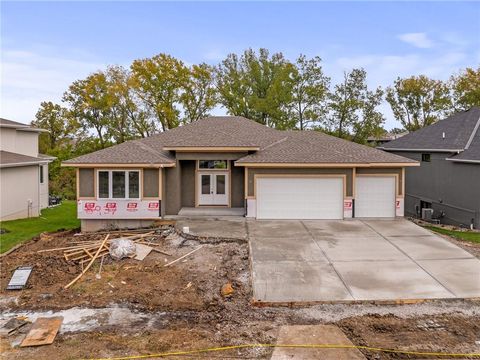 8937 Shady Bend Road Lenexa KS 66227