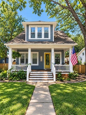 317 SE GRAND AVE, LEES SUMMIT, MO 64063 - Image d2c318bae08a7efca2cc9489dd43a4d1/835445823