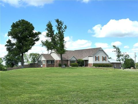 MLS: 2610646