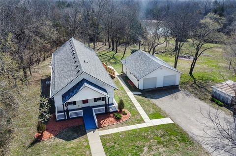 1801 Brown Avenue, Osawatomie, KS 66064 - MLS#: 2606907