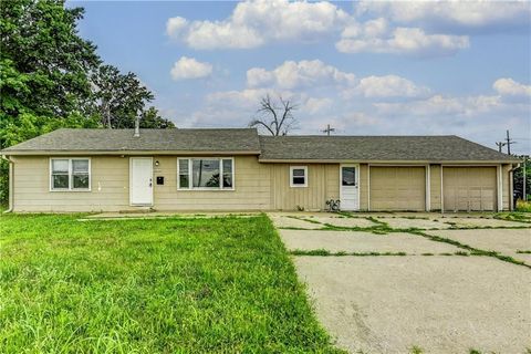 11512 BLUE RIDGE Boulevard Kansas City MO 64134