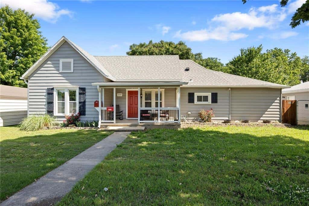 Photo of 1449 S Ransom Street, Fort Scott, KS 66701 (MLS # 2622774)