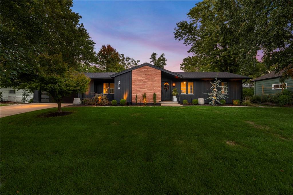 3718 W 96TH Street