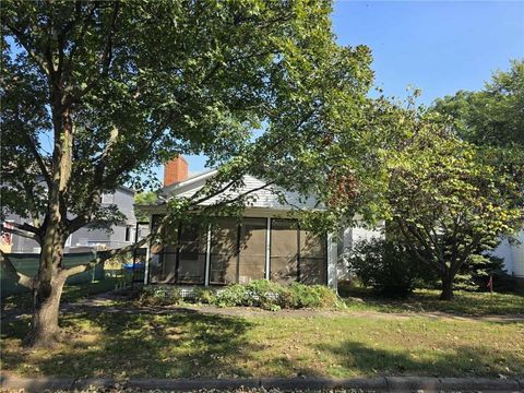 Photo of 109 S Holbrook Street, Fort Scott, KS 66701 (MLS # 2581620)