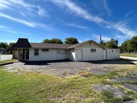MLS: 2549366