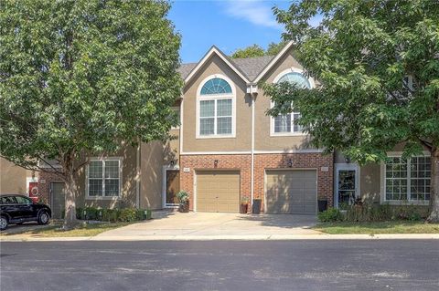 15832 W 61st Street, Shawnee, KS 66217 - #: 2575617