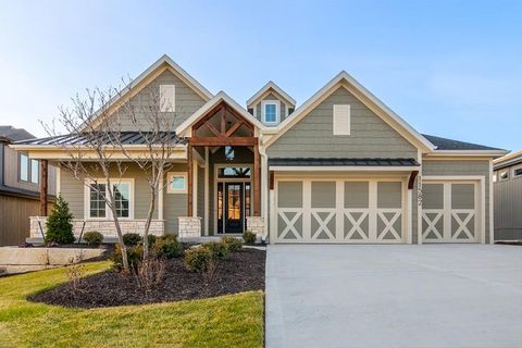 11618 S Zarda Drive Olathe KS 66061