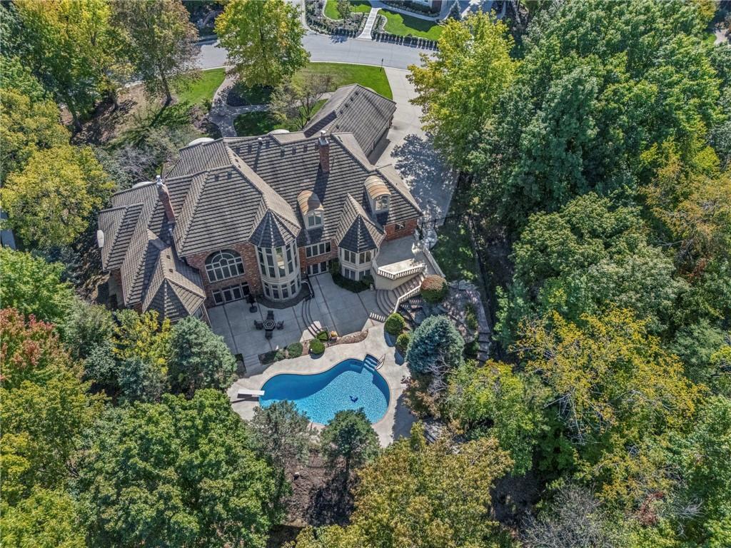 8000 NW Timbercrest Place