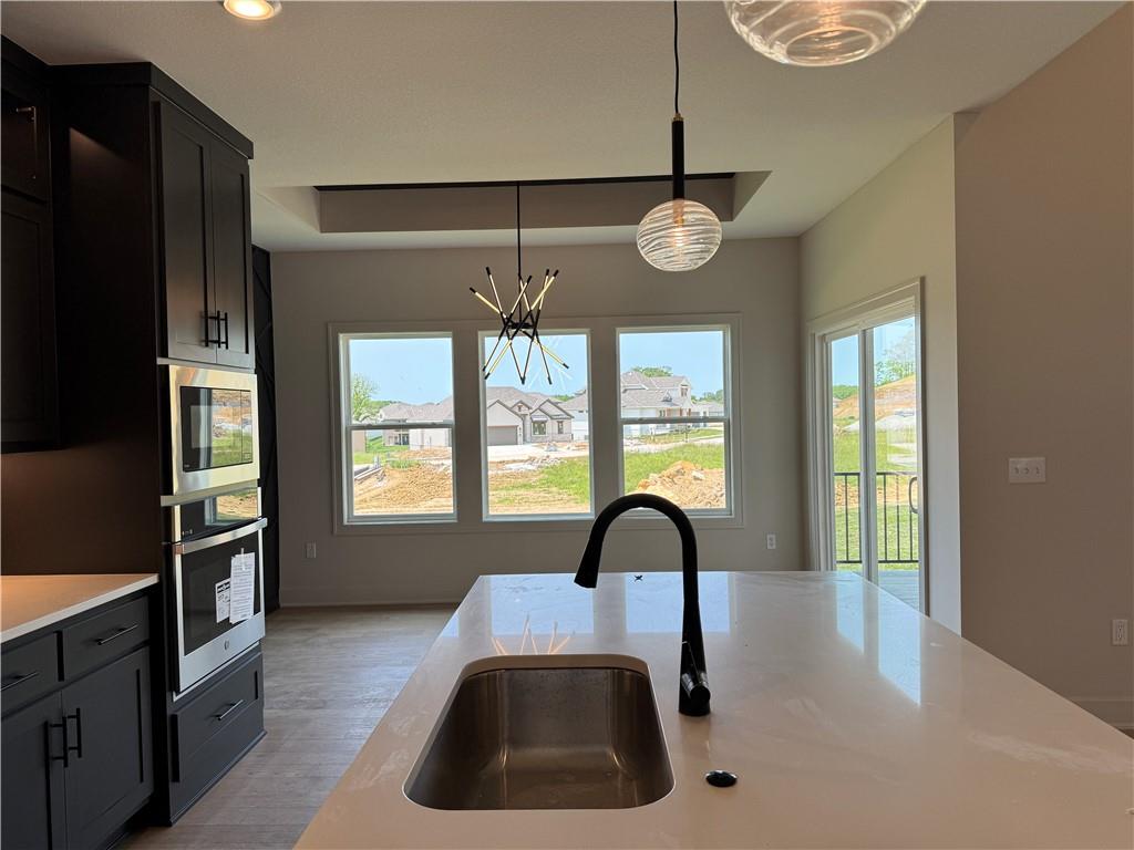13305 Golden Oak Court