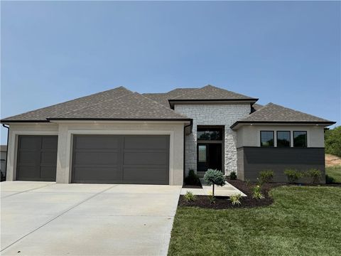 13305 Golden Oak Court Parkville MO 64152