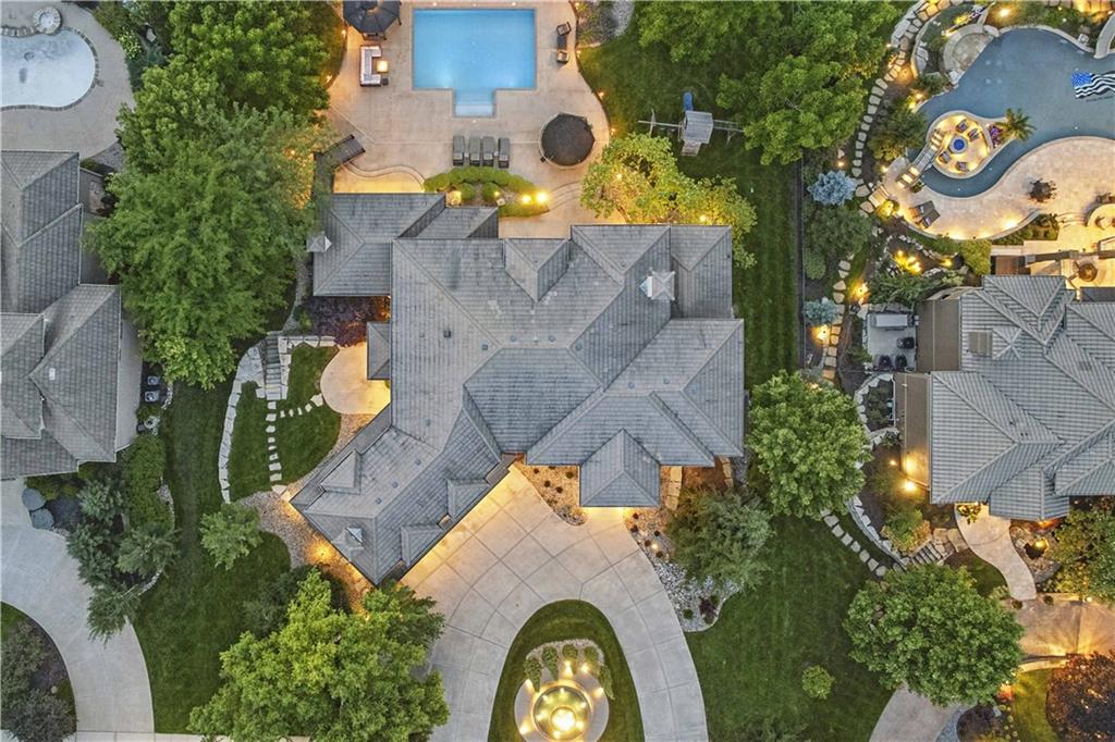 9727 Sunset Circle