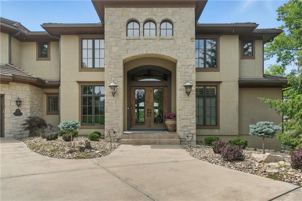 9727 Sunset Circle