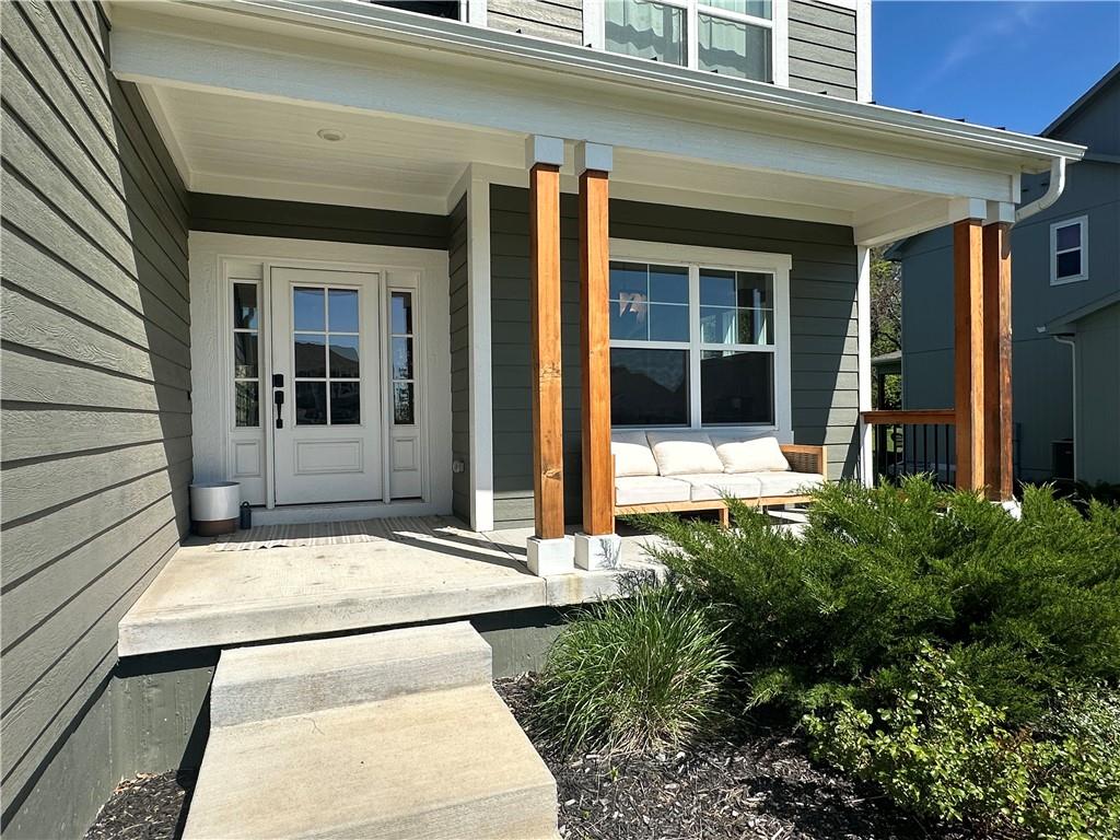 3117 SW Arbor Tree Drive