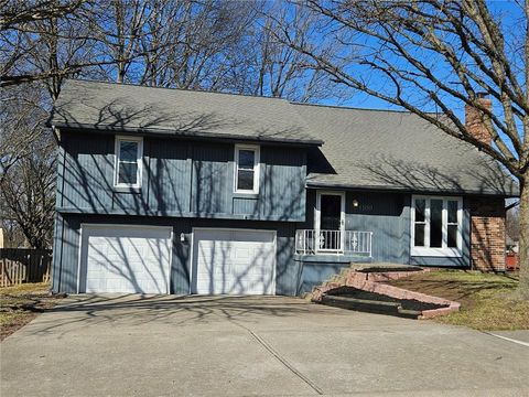 1300 NE 80th Street, Kansas City, MO 64118 - #: 2609264