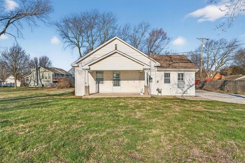 1490 Independence Avenue, Lee\'s Summit, MO 64086 - MLS#: 2608267