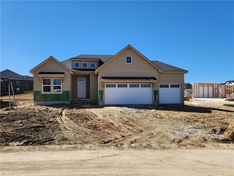 MLS: 2542456