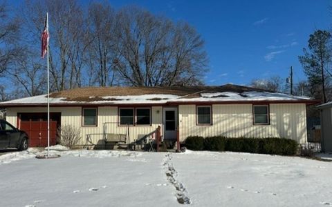 3703 N Elmwood Avenue Kansas City MO 64117