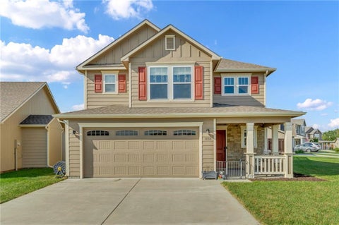 Photo of 1035 W 30th Terrace, Lawrence, KS 66046 (MLS # 2646936)