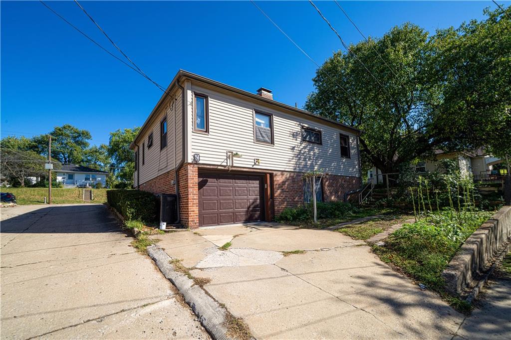 St Joseph, Missouri 64501, United States, 2 Bedrooms Bedrooms, ,2 BathroomsBathrooms,Residential,Active,226137