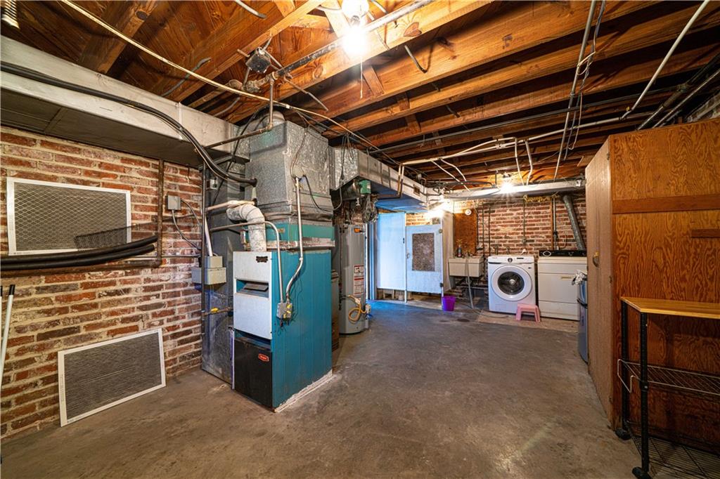 St Joseph, Missouri 64501, United States, 2 Bedrooms Bedrooms, ,2 BathroomsBathrooms,Residential,Active,226137