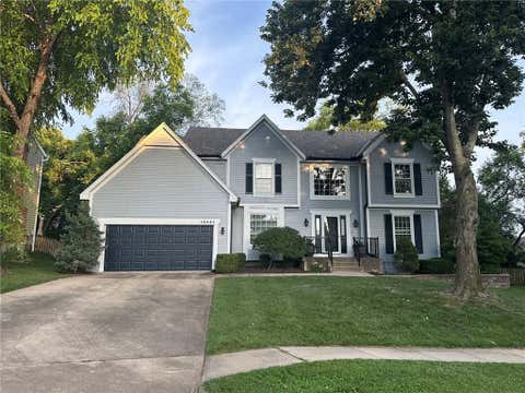 Photo of 12531 Connell Street, Overland Park, KS 66213 (MLS # 2628349)