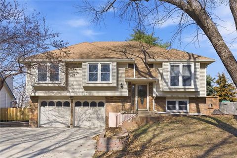 1924 E Sheridan Bridge Lane, Olathe, KS 66062 - MLS#: 2605219