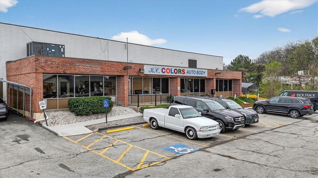 2007 W 103rd Terrace