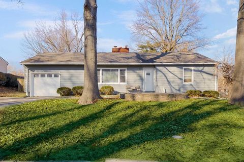 1104 NE Shady Lane Drive, Kansas City, MO 64118 - #: 2598787