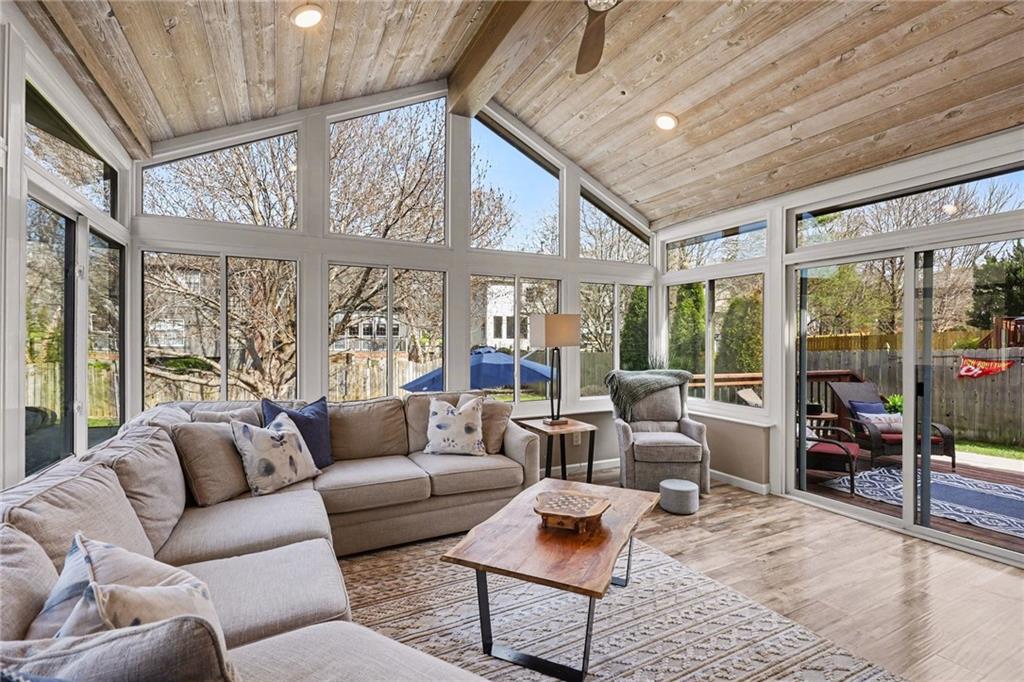 5420 W 132nd Terrace