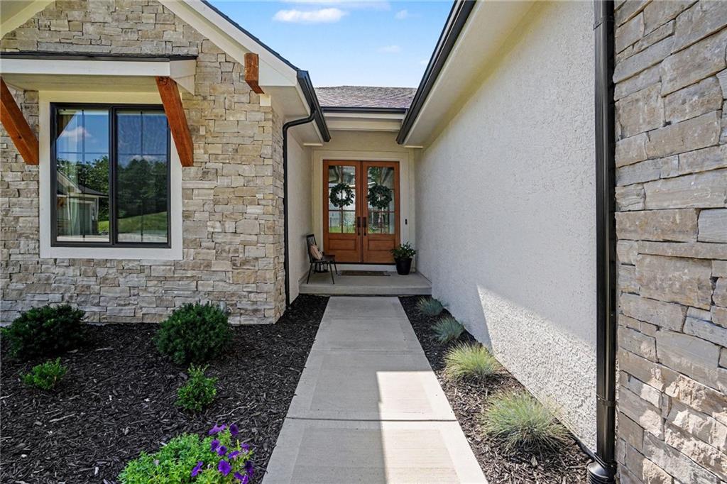 10200 River Hills Drive